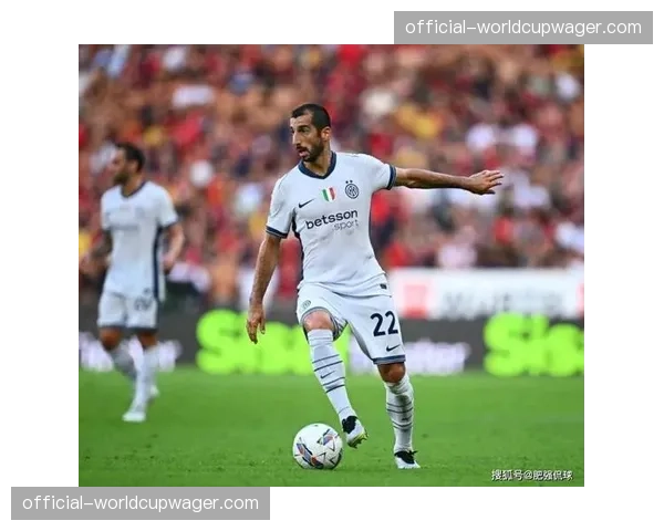 传闻：尼斯中场图拉姆成为多支英超球队夏窗引援目标