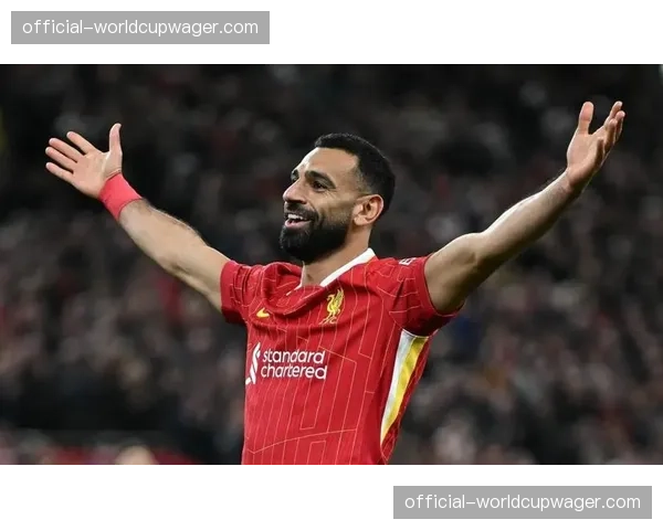 萨拉赫经纪人抵达伦敦,引发对其未来的猜测 萨拉赫经纪人抵达伦敦,引发对其未来的猜测