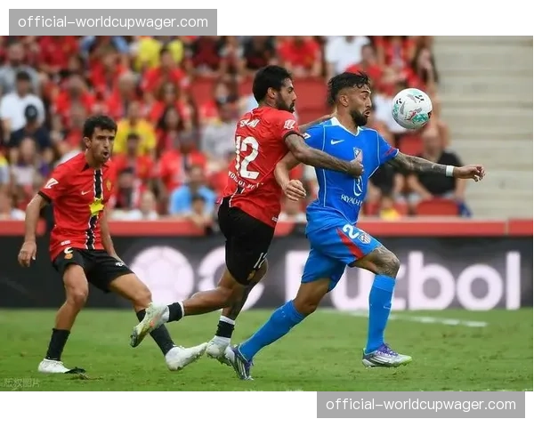 马竞2-1绝杀巴列卡诺,格列兹曼补时阶段头球破门 马竞2-1绝杀巴列卡诺,格列兹曼补时阶段头球破门