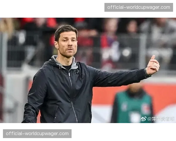 勒沃库森主帅阿隆索接受专访,谈球队赛季目标与执教哲学 勒沃库森主帅阿隆索接受专访,谈球队赛季目标与执教哲学